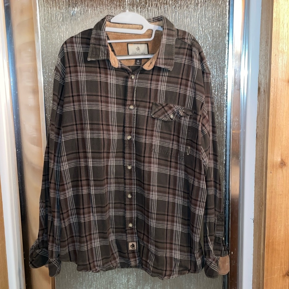 Legendary Whitetails MEN'S BUCK CAMP FLANNEL SHIRT
